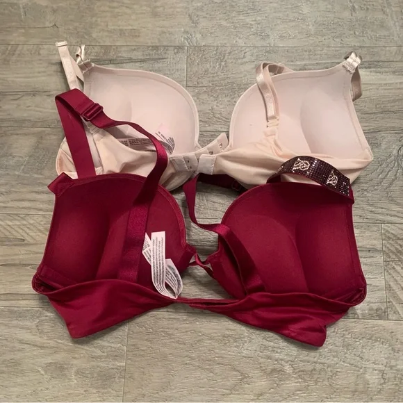 Victoria Secret 2 Satin Bombshell Plunge Bras Rhinestone Logo Strap - Picture 6 of 15